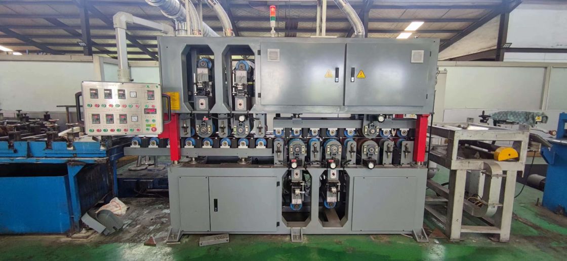 Small Footprint 13 Inch-43 Inch Belt Deburring Machine Customized